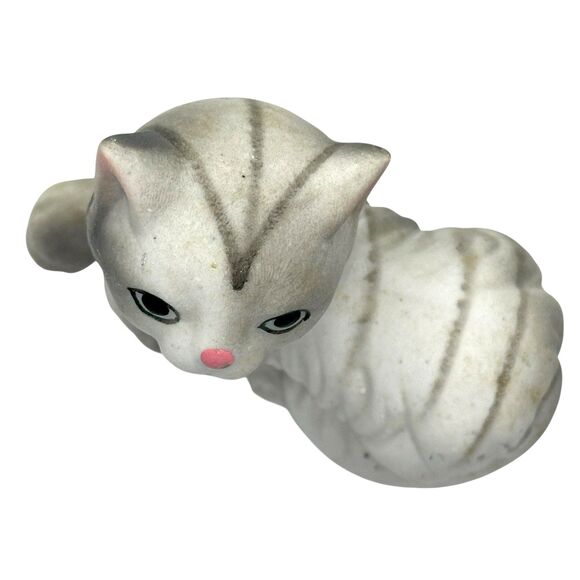 Vintage White Gray Tip Persian Blue Eye Kitten Bisque Porcelain 3" Figurine - Picture 9 of 10